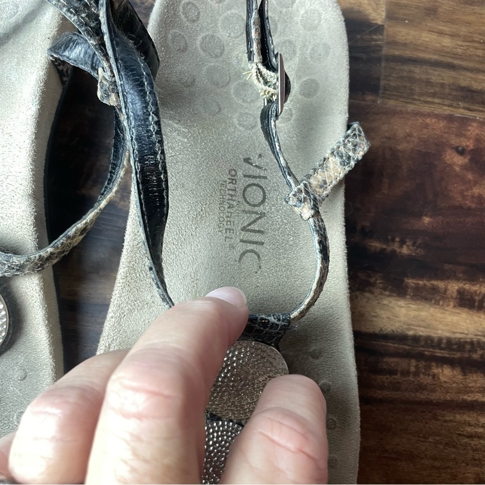 Vionic Lizbeth Women's T-strap Orthotic Sandal Size 10 - Picture 8 of 11